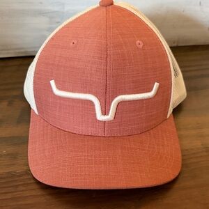 Kimes Ranch Coral and Cream Hat